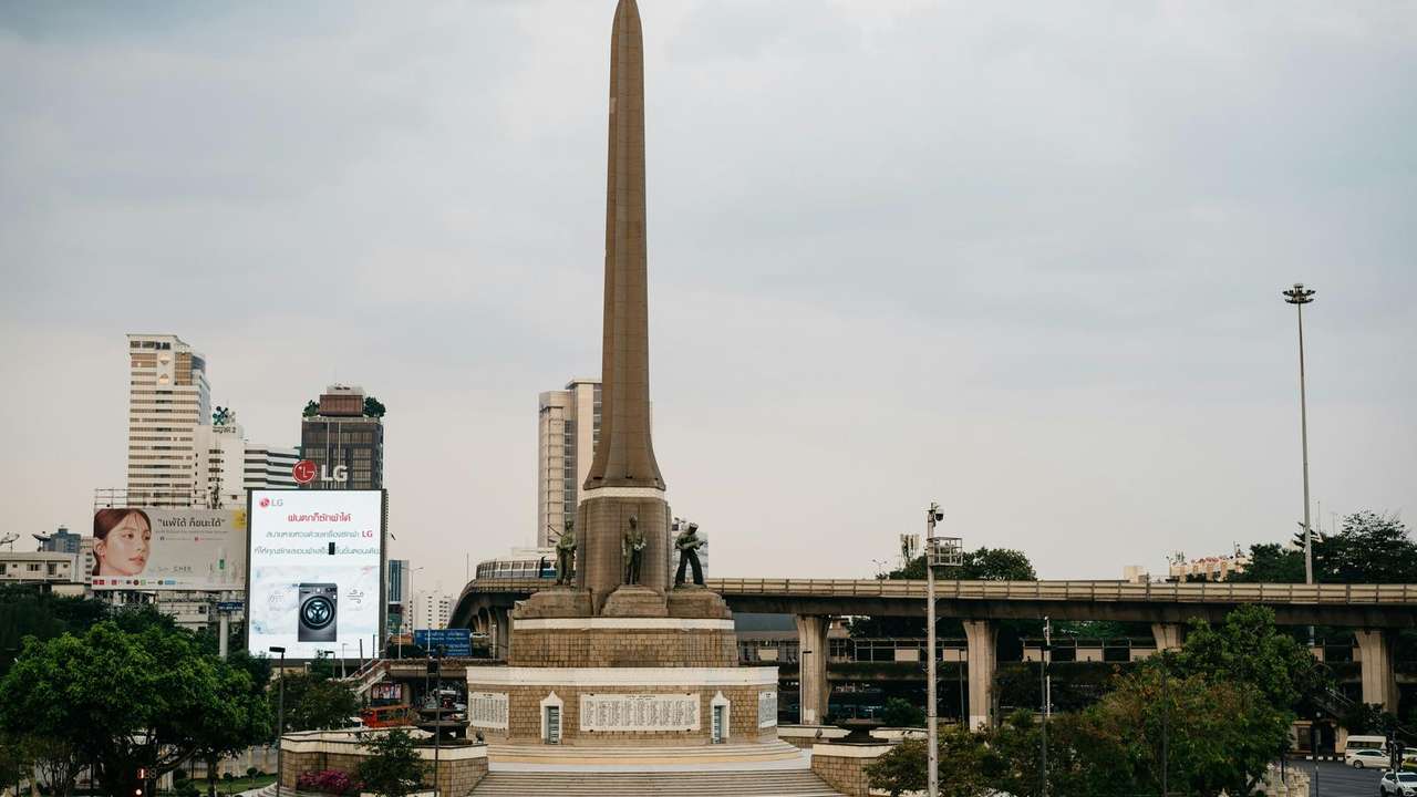 Uncover Monuments, Breweries, and Unique Attractions
