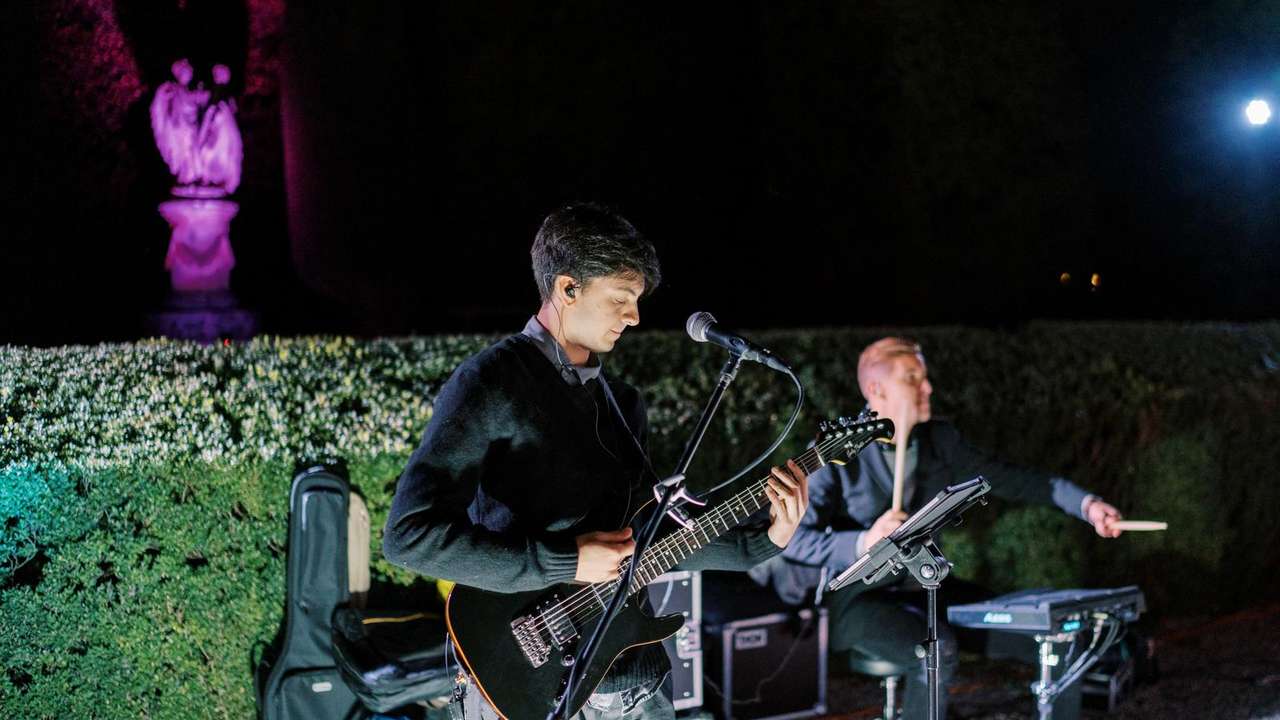 Live Music and Entertainment