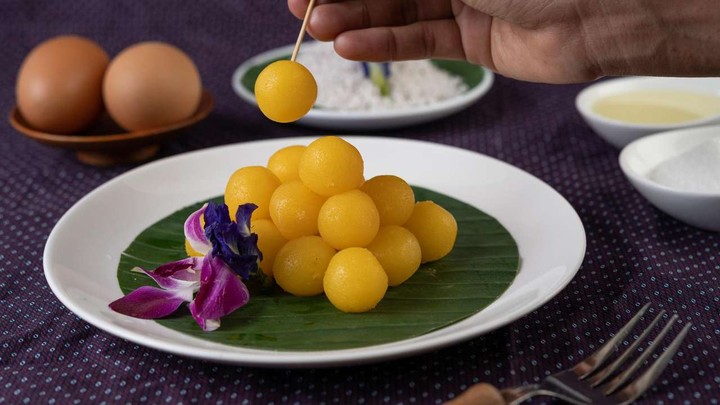 Traditional Thai Desserts 